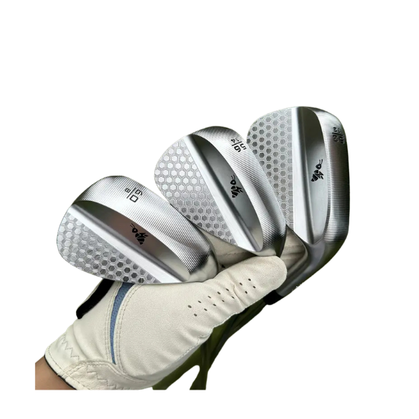 Pitching, sand and lob wedges for golfers in Australia – affordable & premium choices